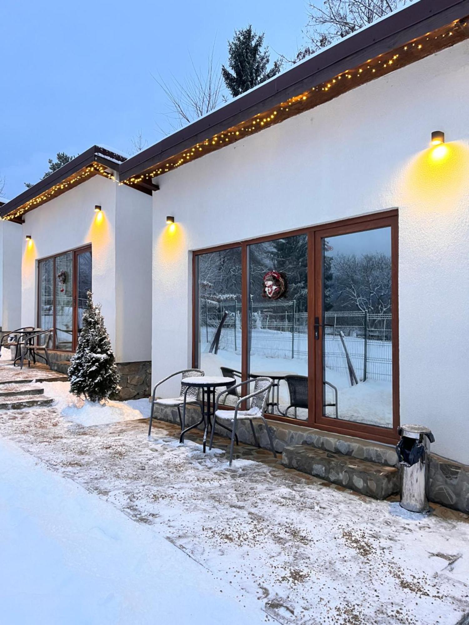 Silver Bungalow Sacele Exterior photo