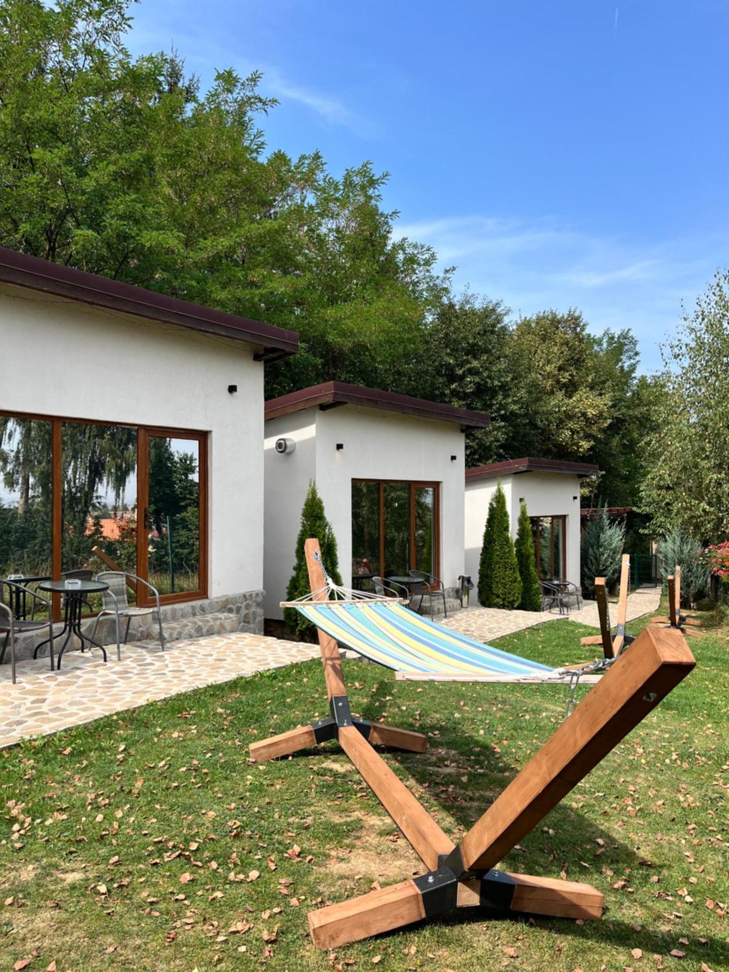 Silver Bungalow Sacele Exterior photo